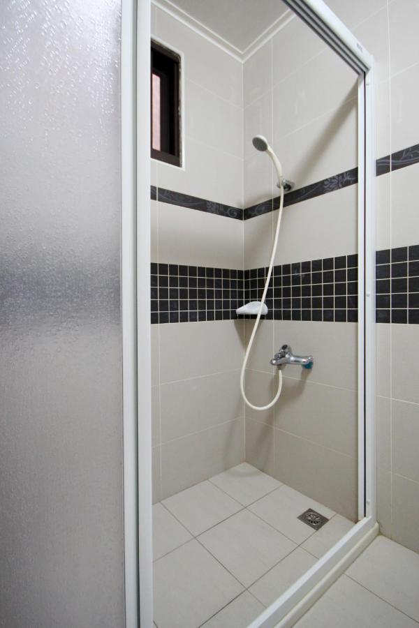 Sunny House Apartamento Luodong Exterior foto